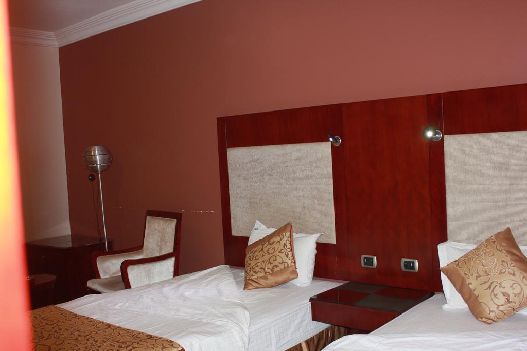 Nuzol Tala Hotel Khafji Exterior photo