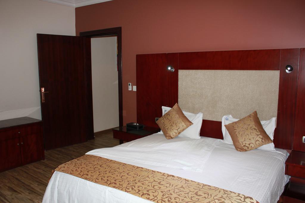 Nuzol Tala Hotel Khafji Exterior photo