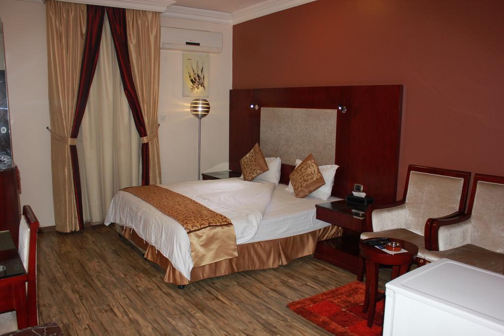 Nuzol Tala Hotel Khafji Exterior photo